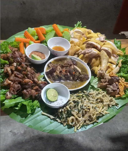 The culture of the Giay ethnic group - Experiencing the making of 'banh day' (5)